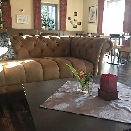 Glutschaufel Hotel
